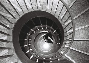 Ilford-3200-Spiral-Staircase-1.jpg